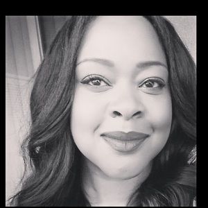 Meet your Posher, Mikal michelle